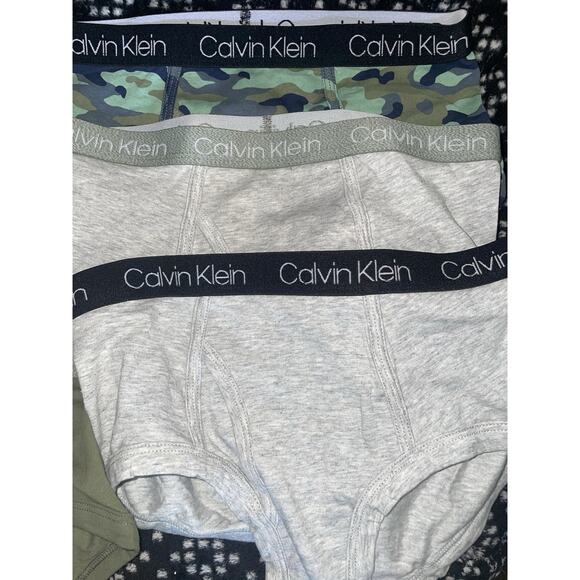 Calvin Klein Brand New 6 Pairs Of Boys Underwear Briefs Sz 12/14 - Picture 3 of 6